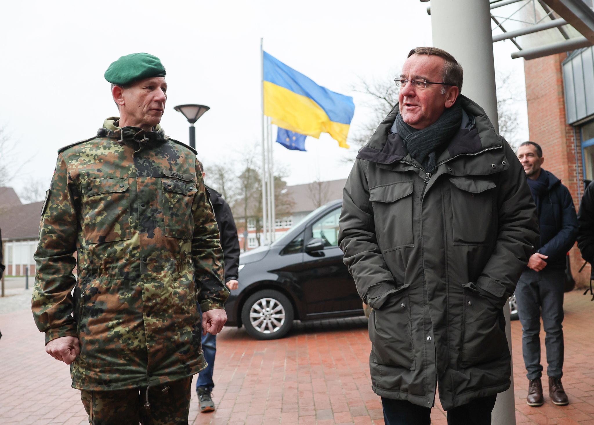 Defence Minister Pistorius visits tank School in Lower Saxony
