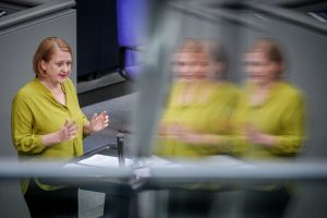 German government approves multibillion-euro child benefit plan