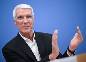 Majority of German companies now use AI - but concerns remain